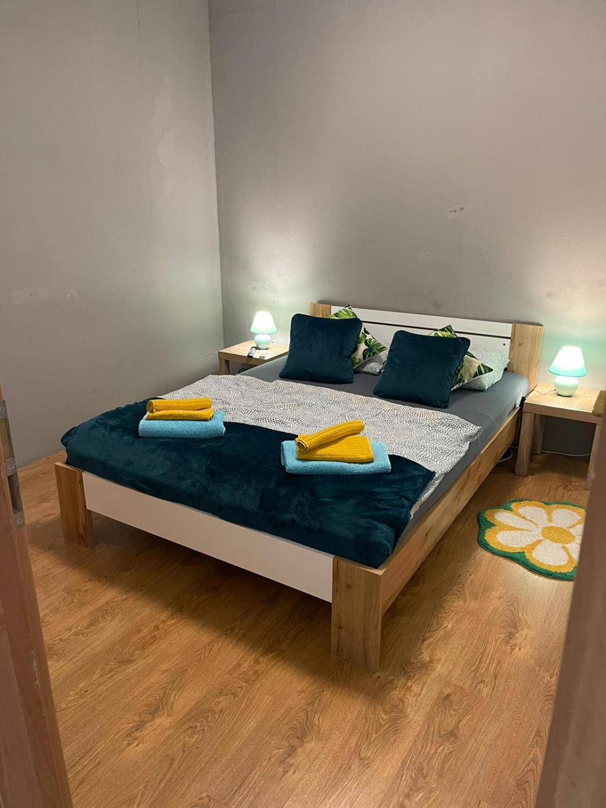 Velky Apartman Bratysława Zewnętrze zdjęcie