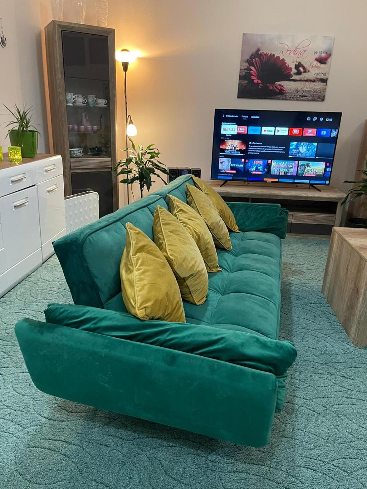 Velky Apartman Bratysława Zewnętrze zdjęcie